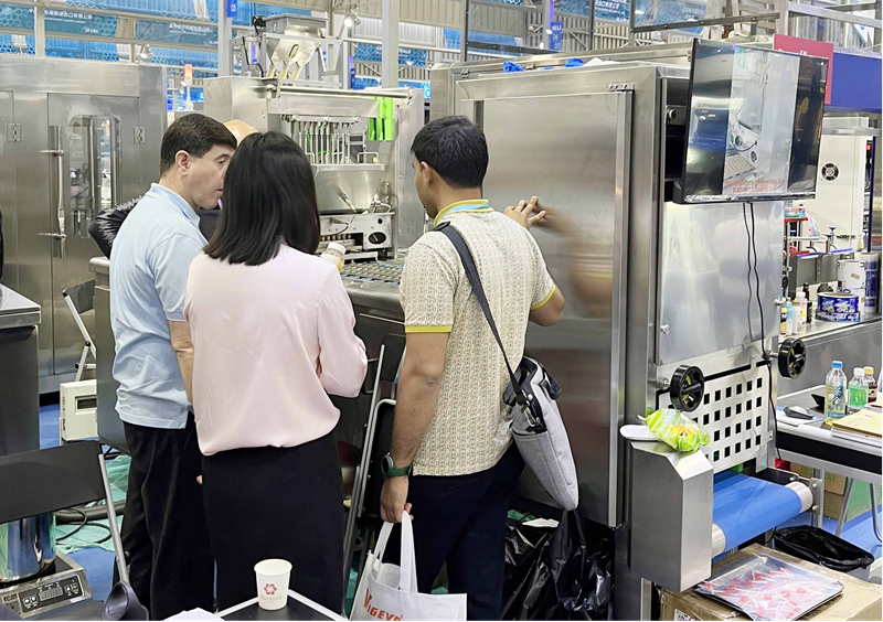 Candy Machine 136th Canton Fair